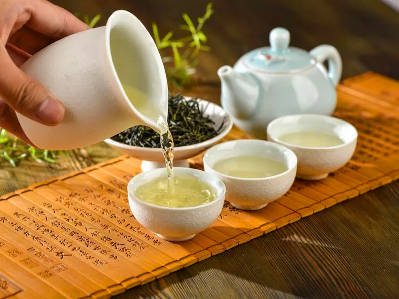平凡之處有清歡，粗茶淡飯亦安然